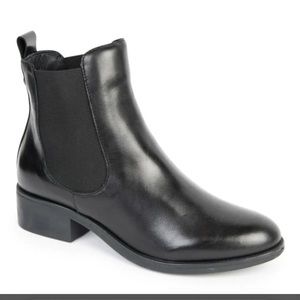 Brand new leather boots